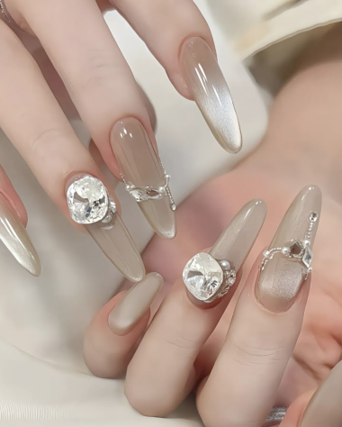 Sơn mắt mèo/Flash