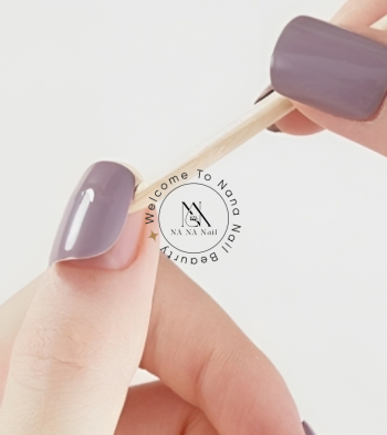 Tháo móng gel/ bột/ móng úp