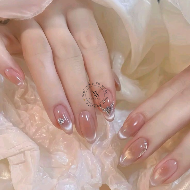 Sơn mắt mèo/Flash